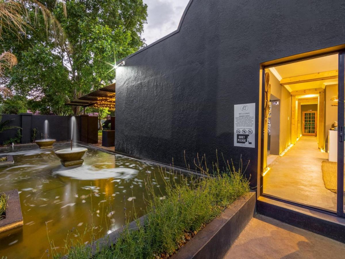 بوتشيفستروم Royal Tree Guest House المظهر الخارجي الصورة